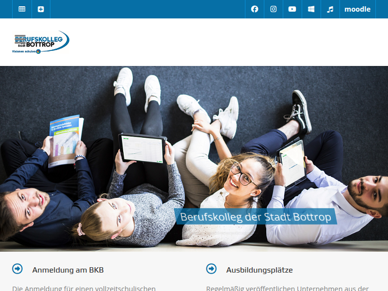 Berufskolleg der Stadt Bottrop – „Demokratie stärken“ – Wanderausstellung machte Station am BKB