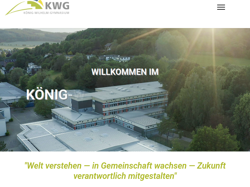 „Gleichgültigkeit tötet“ – KWGlerinnen und KWGler (Jgst. Q2) gedenken im Forum Jacob Pins den Holocaust-Opfern am Jahrestag zur Befreiung des KZ Auschwitz