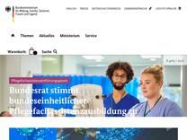 کاٹنے کے خلاف حفاظتی خط خواتین کا جینیاتی عضو (Schutzbrief gegen weibliche Genitalverstümmelung) - BMBFSFJ