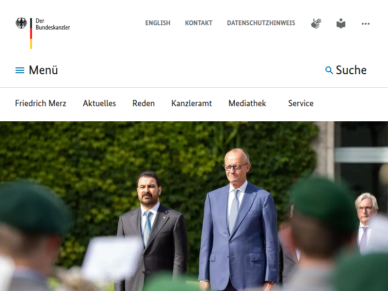 Sachverständigenrat übergibt Kanzler Merz Jahresgutachten | Bundesregierung